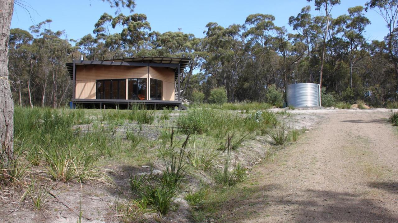 Bay Of Fires Eco Hut Off Grid Experience At Binalong Bay Villa Exterior foto