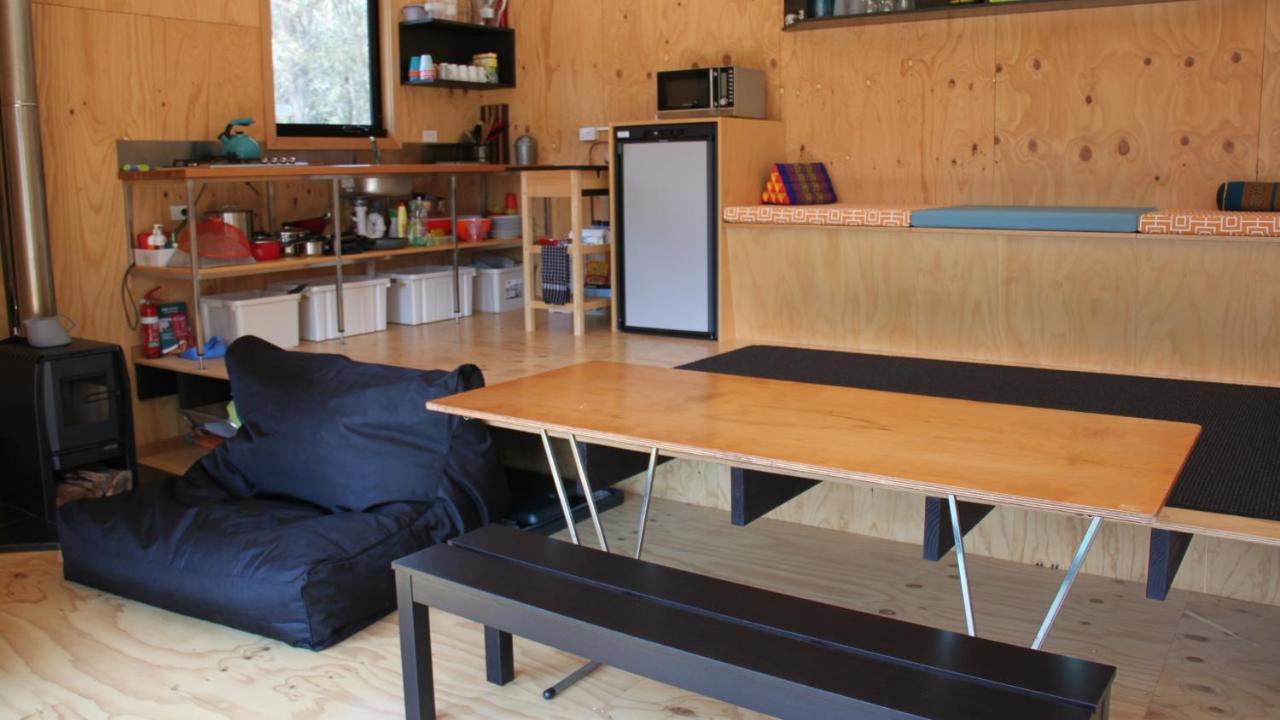 Bay Of Fires Eco Hut Off Grid Experience At Binalong Bay Villa Exterior foto